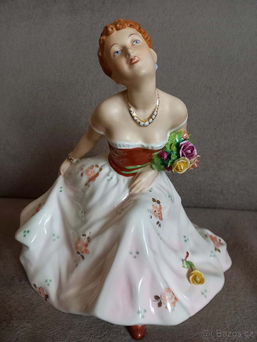 Soska royal dux dama s ruzami cerveno broskynova