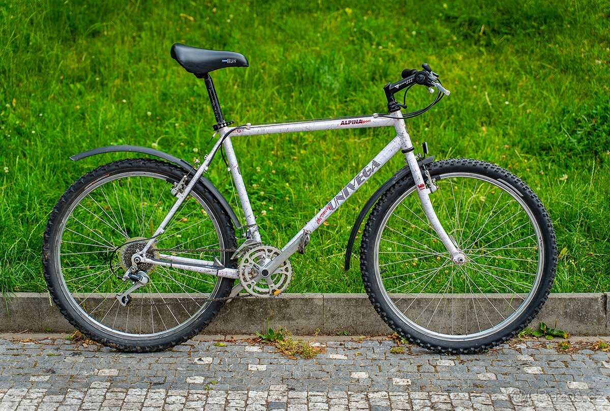 Horské kolo Univega Alpina Sport