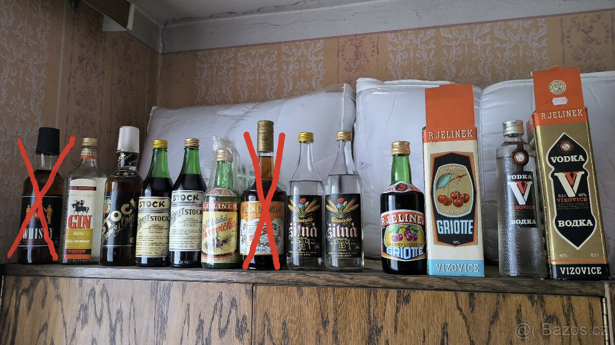 Alkohol - vodka, griotte - starý, archivní, retro alk.