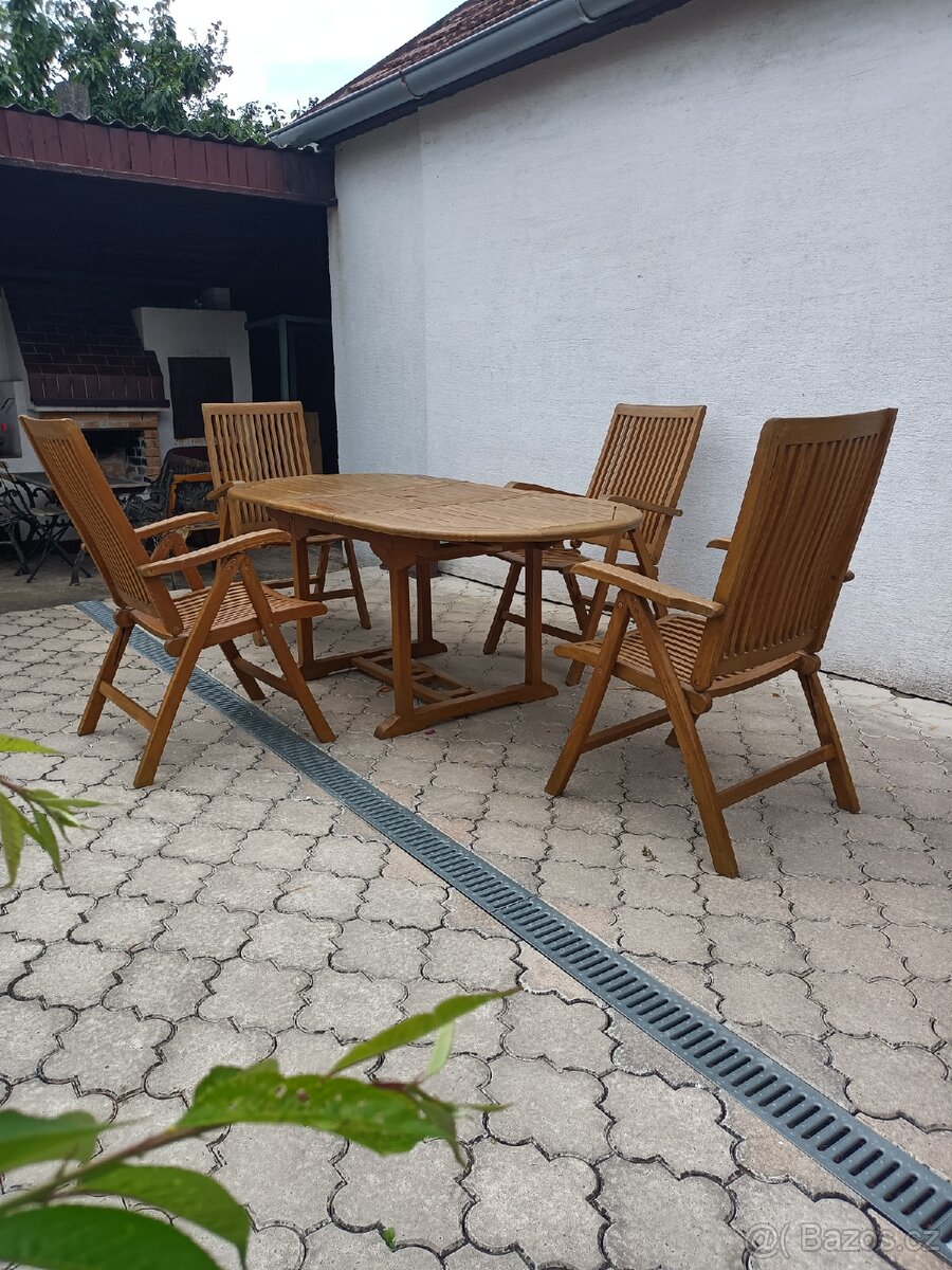 Prodám venkovní sezení