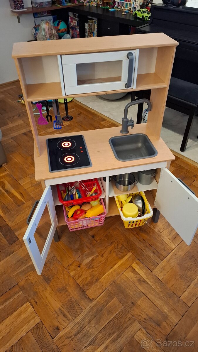 Dětská kuchyňka IKEA