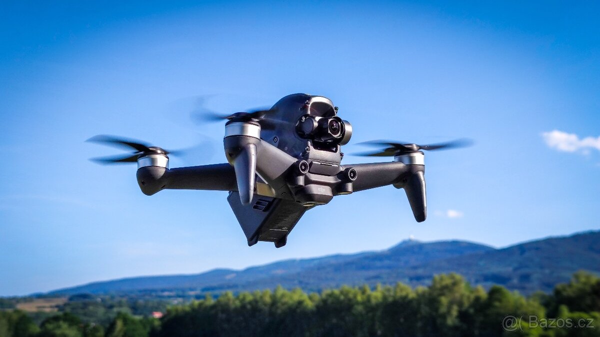 DJI FPV Combo + 6x baterie