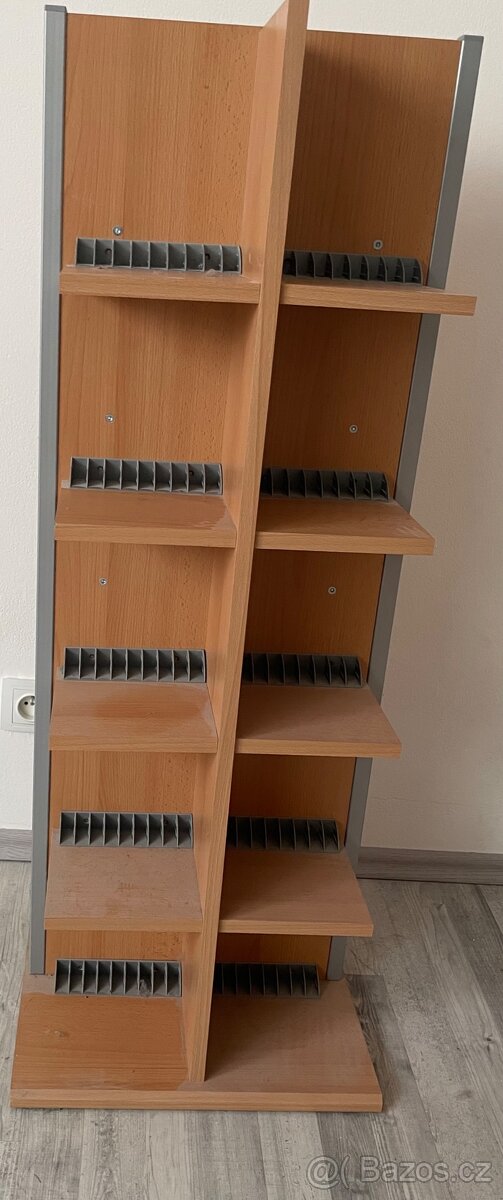 Otačecí Tv Stolek + Stojan na CD