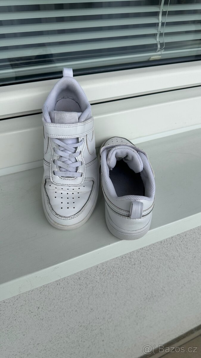 Detske tenisky Nike Court Borough vel.31