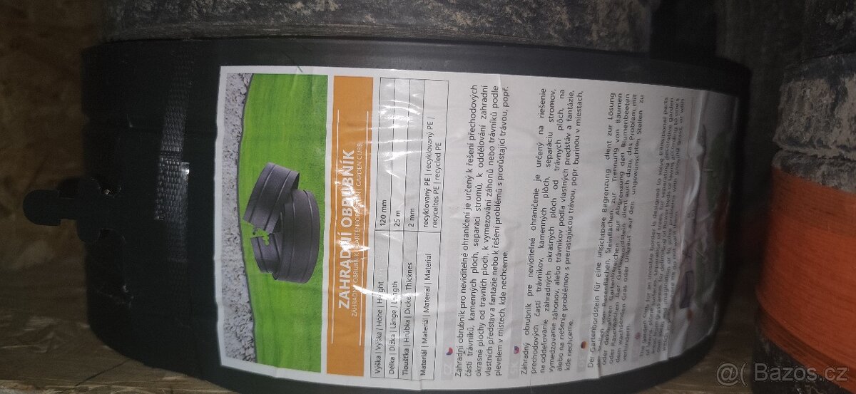 Obrubník zahradní v 12cm skrytý černý, 2mm
