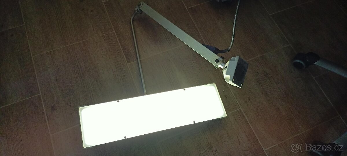 Pracovní lampa WALDMANN