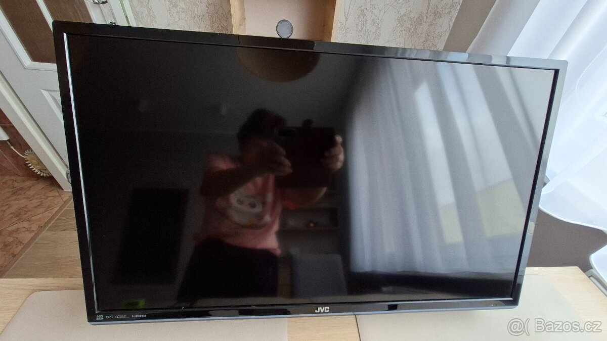 Televizor JVC