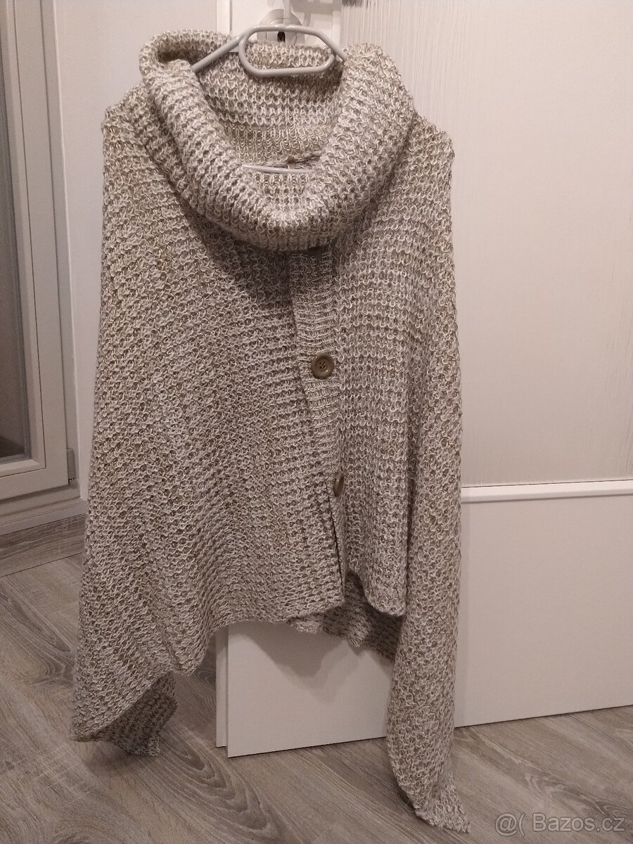 Delsi svetr - ponco styl