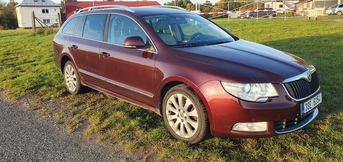 Superb 2. 2.0 TDI 103Kw 4x4 DSG