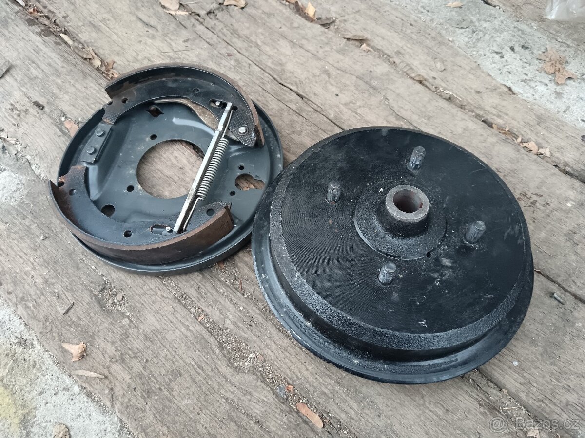 Škoda 100, 110, 1000MB - brzdový buben, brzdy