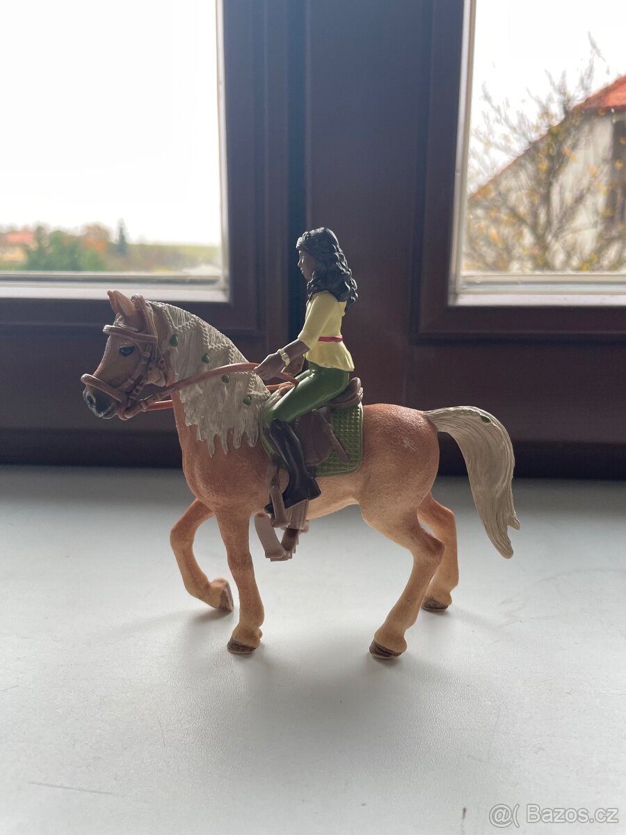 Schleich postavička, kůň a příslušenství 2