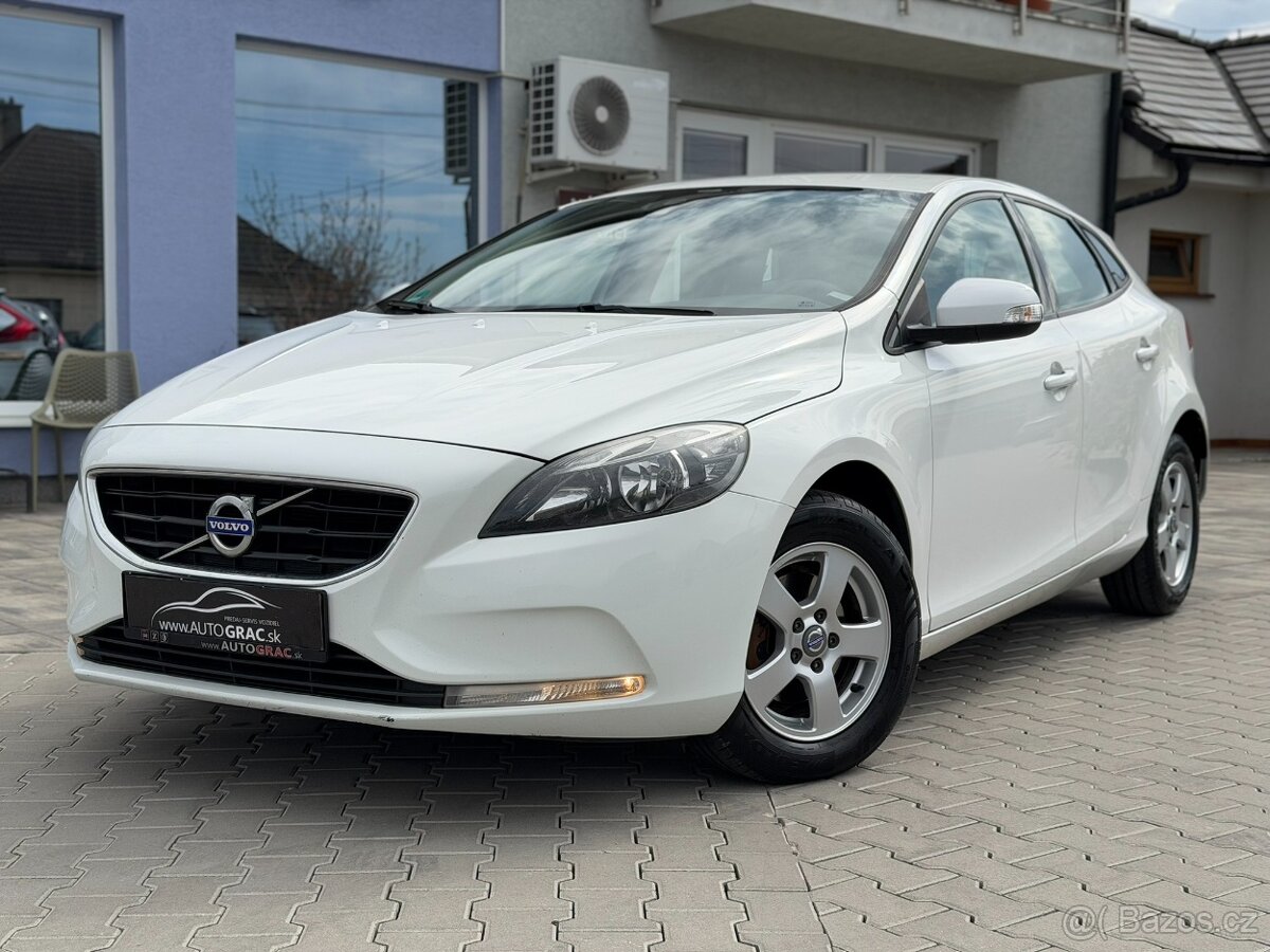 Volvo V40 D2 Momentum