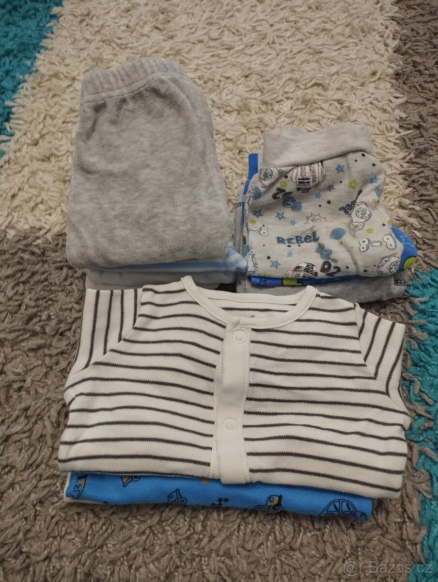 Set oblečení pro miminko 50-56