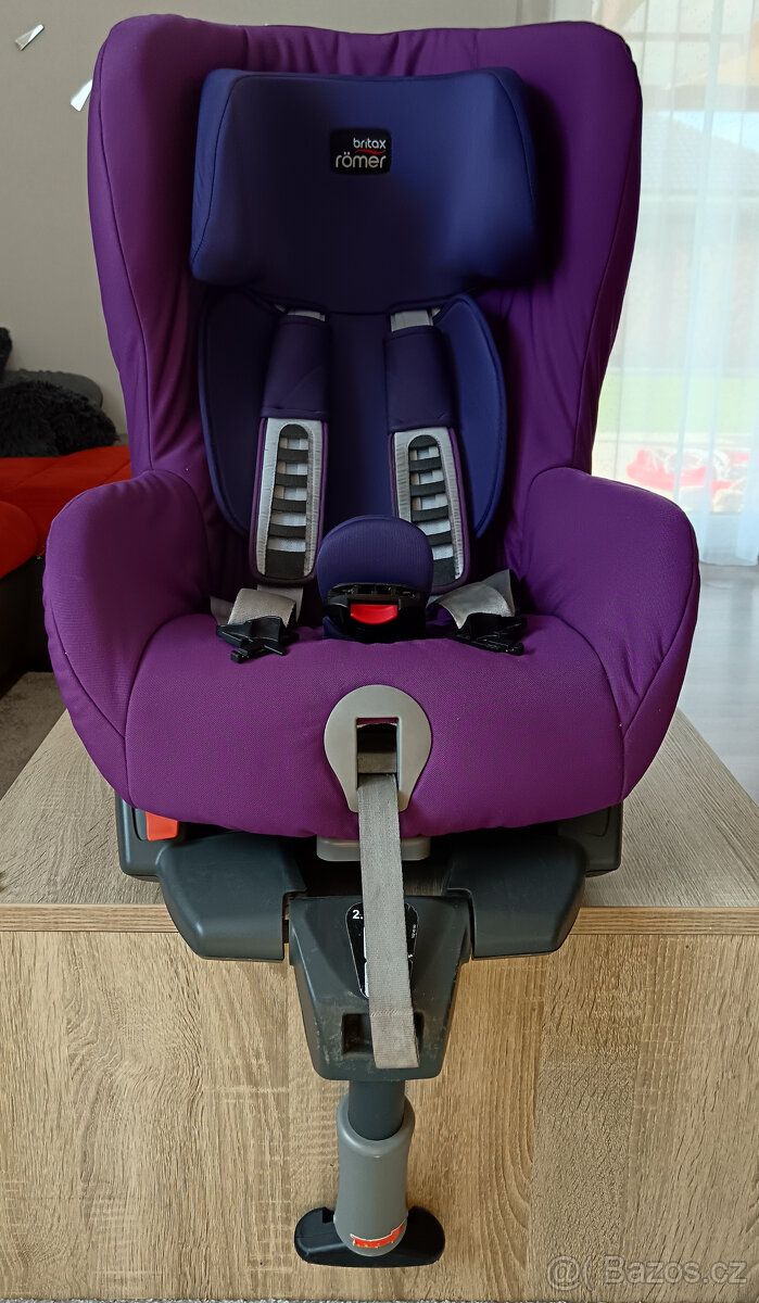 Britax romer safefix ece r44/04 minerál purple 9-18kg