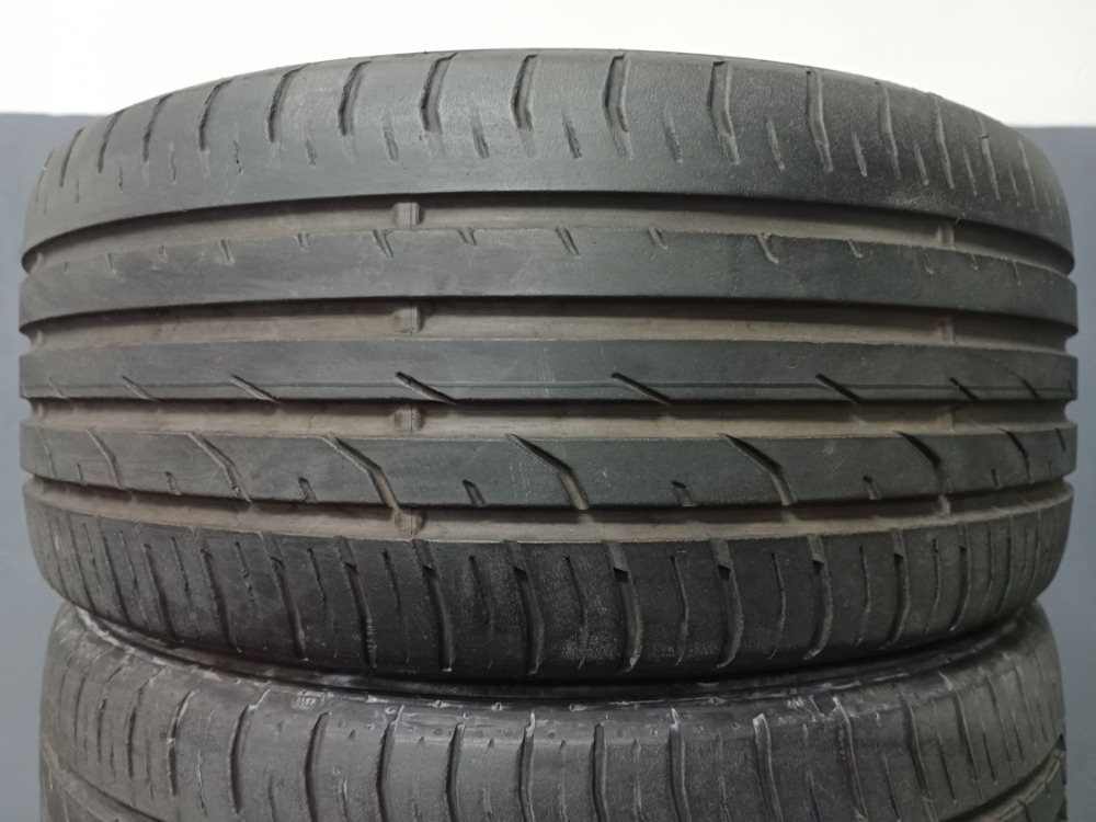 215/40 R17 CONTINENTAL (2415)