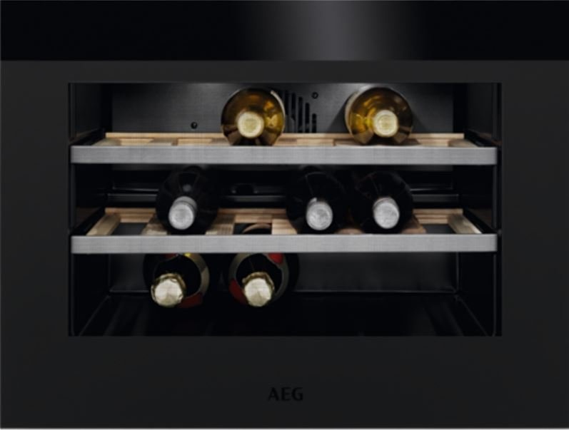 Vinotéka AEG Mastery KWK884520T