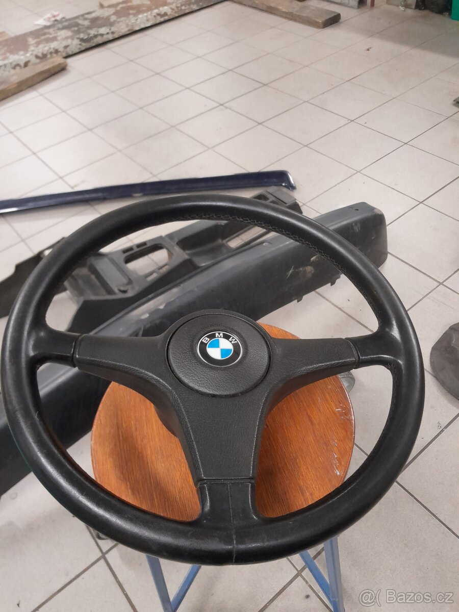 Bmw e30 volant