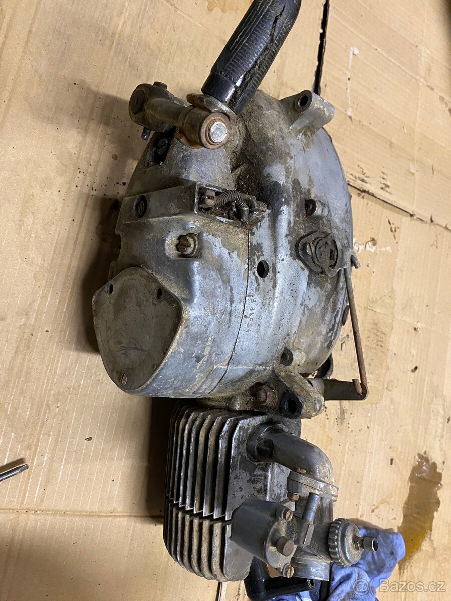 Jawa pionyr motor