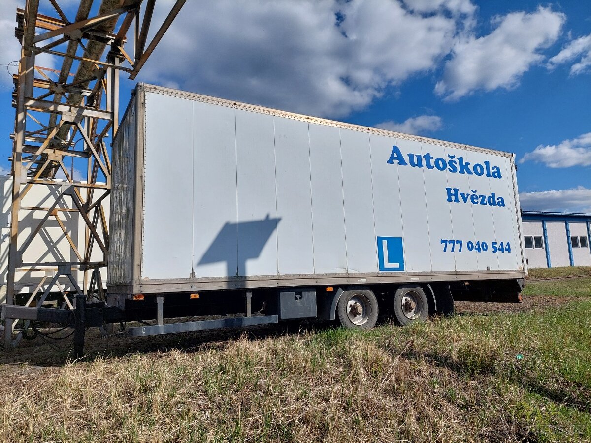 Nákladní vlek 10t