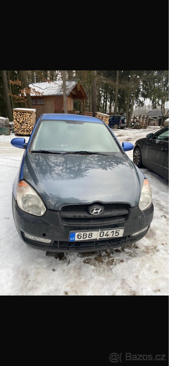 Hyundai accent