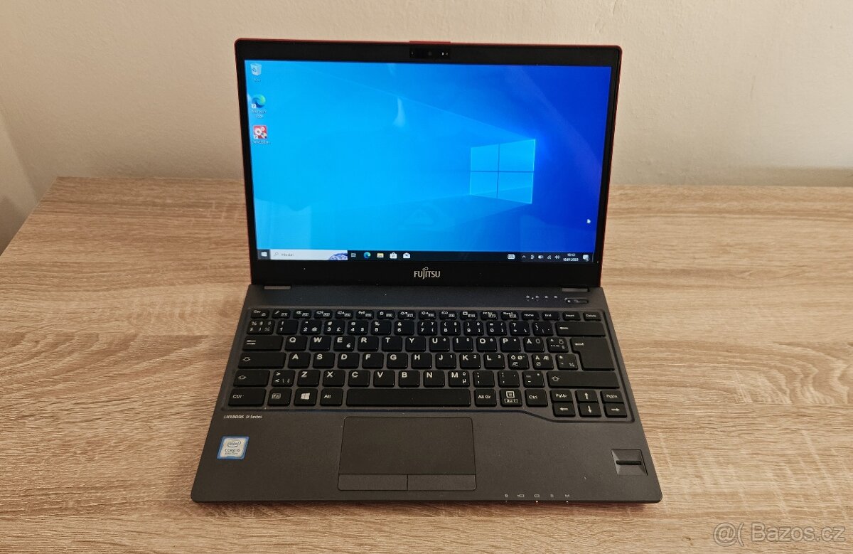 Fujitsu U938 (i5-8250U, 20 GB RAM, LTE, dotyk) 0,9 kg