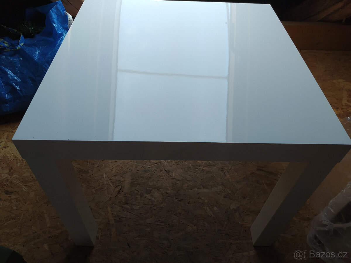 stolek IKEA LACK bílý