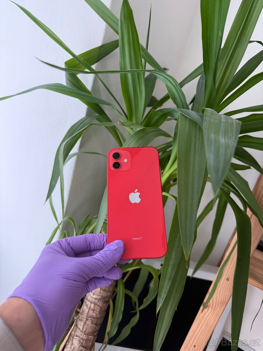 Apple iPhone 12 64GB Červený
