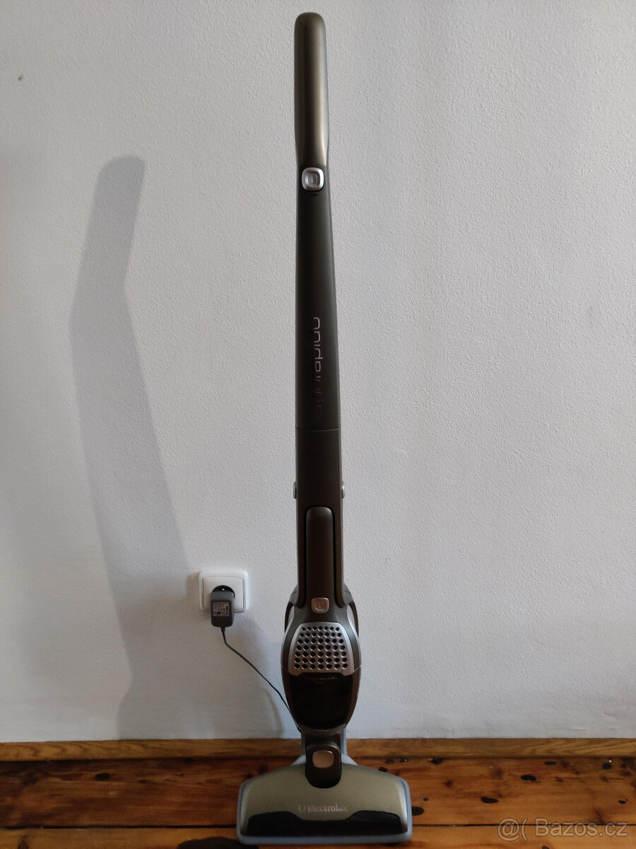 Vysavač Electrolux Ergorapido 2in1