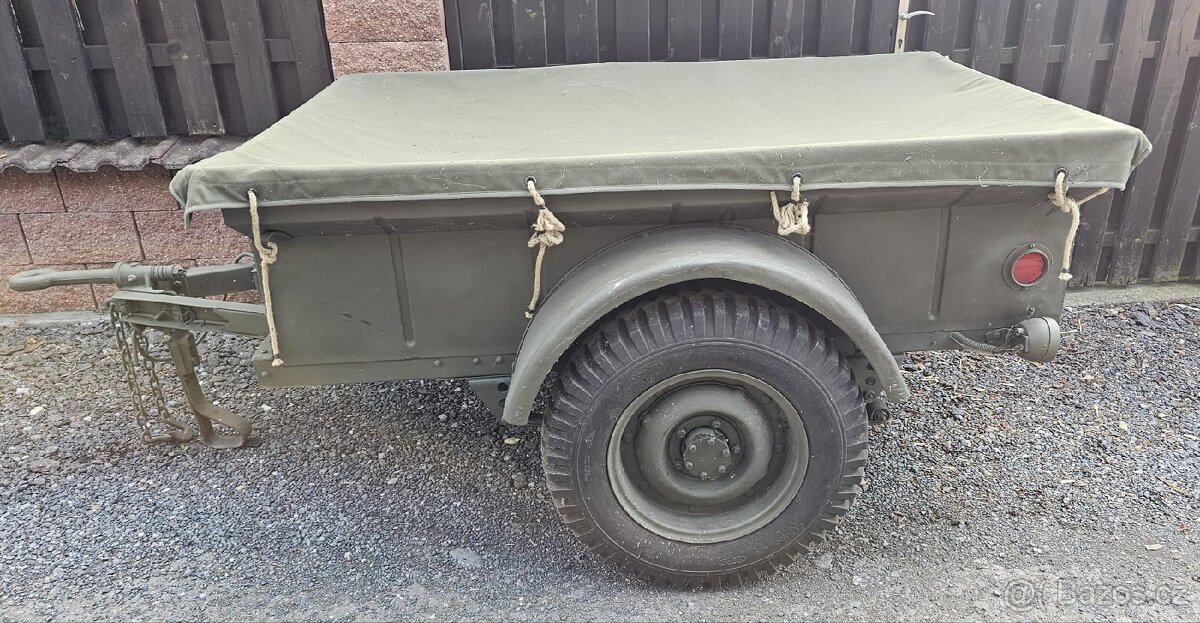 Vlek k vozu Jeep Willys