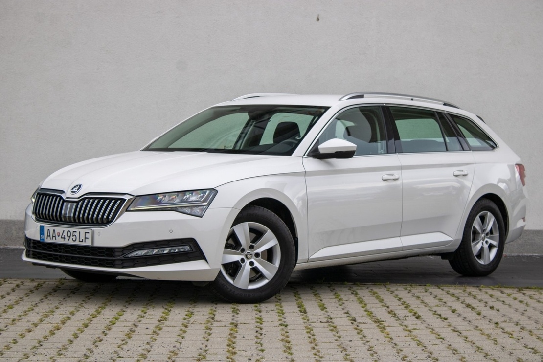 Škoda Superb Combi 2.0 TDI SCR Ambition DSG.