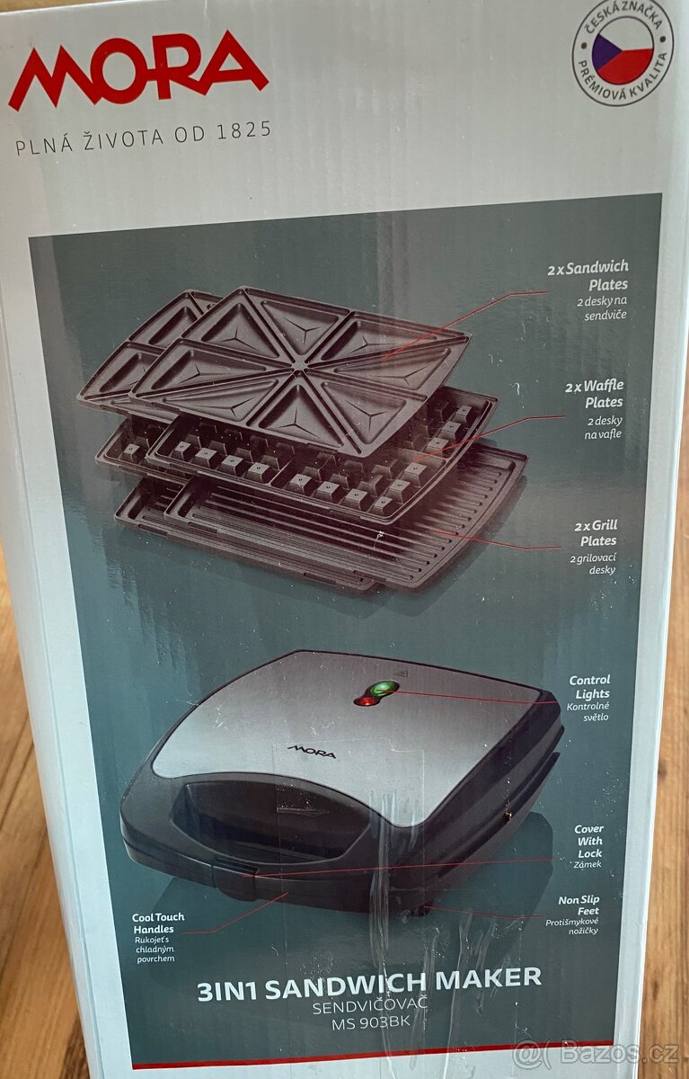 Pečicí desky do sendvičovače MORA MS 903BK