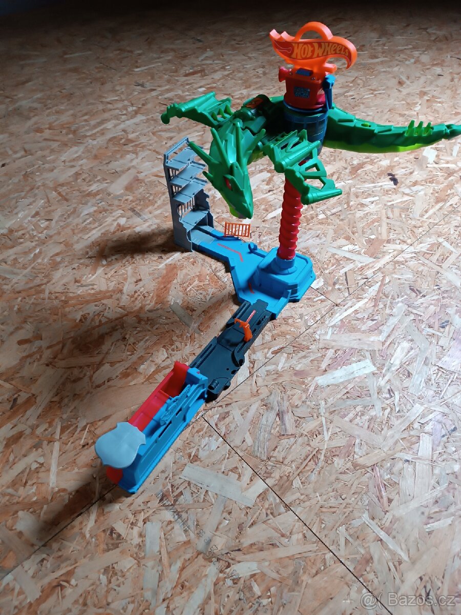 Hot wheels dráha