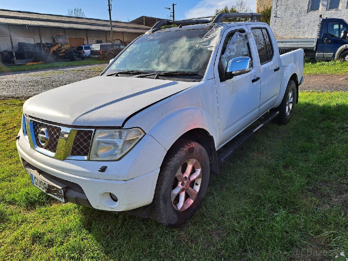 Nissan navarara D40 DÍLY