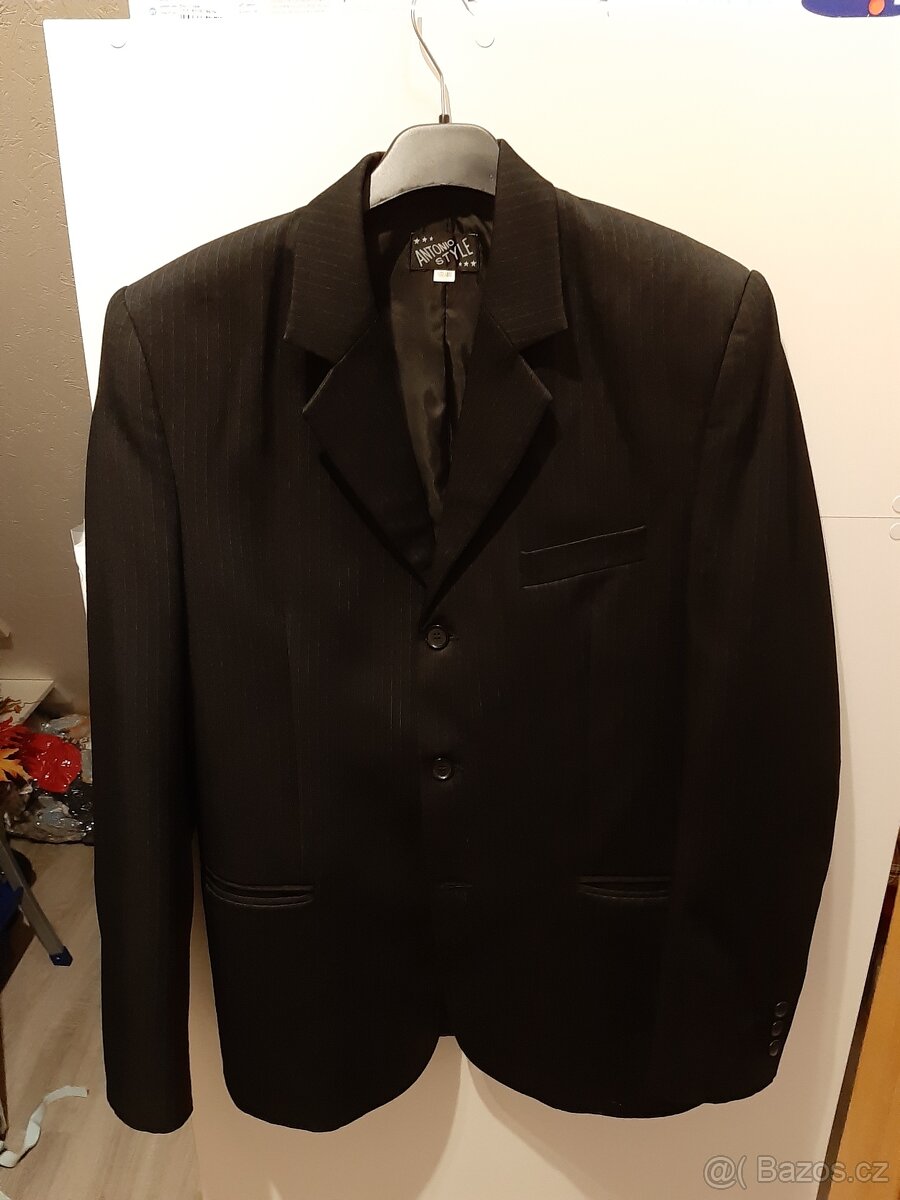Pánský oblek