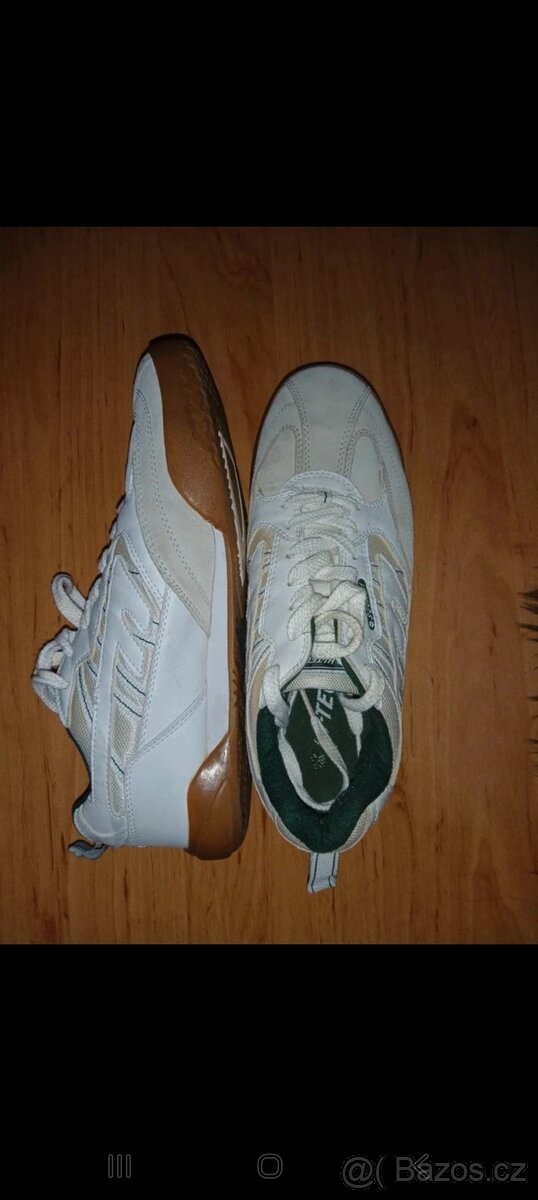Sportovní sálové boty Hi-Tec na squash pánské