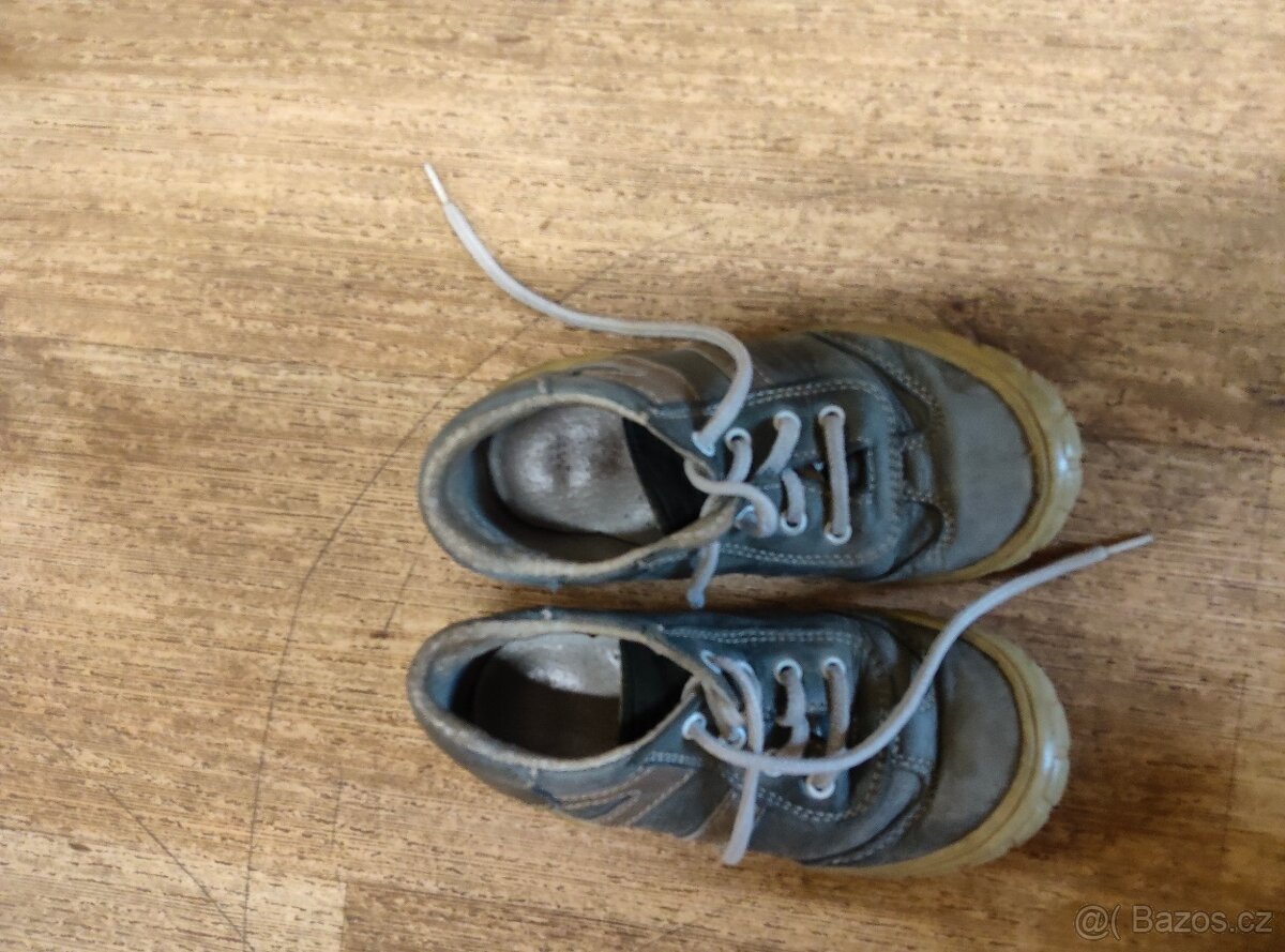 Dětské kožené boty JONAP, vel. 25.