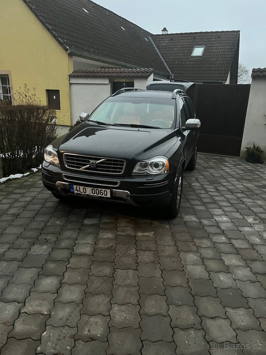 Volvo XC90 2,4 136kw AWD nafta