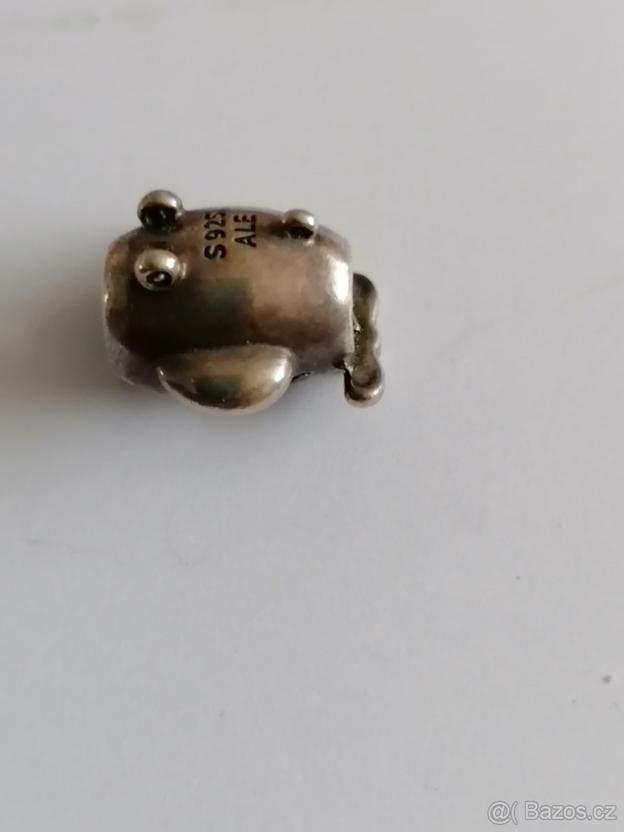 Prodám přívěsek Pandora