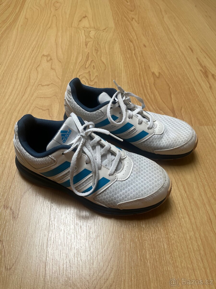 Sálové tenisky Adidas vel.36