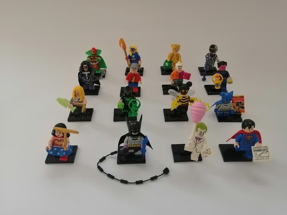Nabízím sběratelské Lego figurky DC 71026