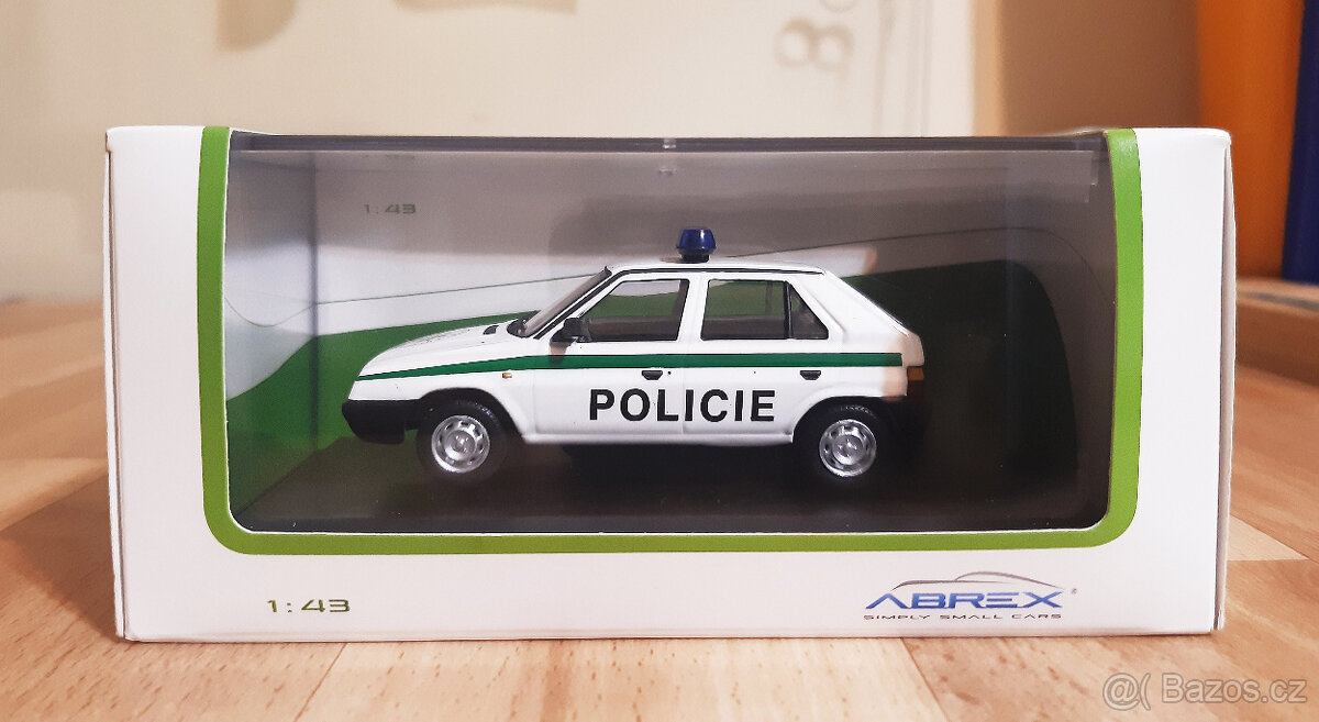 Abrex Škoda Favorit 136L 1:43 Policie ČR 94/95