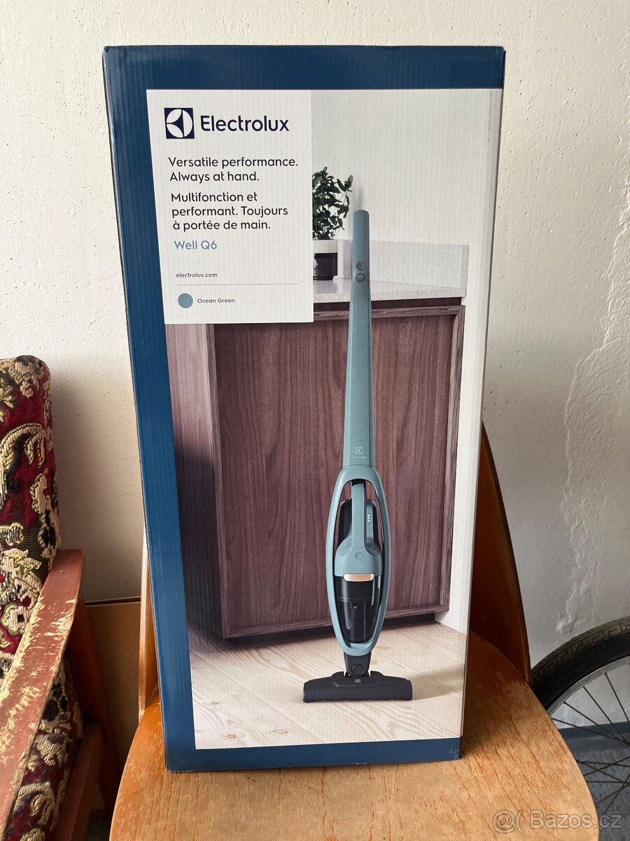 Tyčový vysavač Electrolux Well Q6 WQ61-40OG