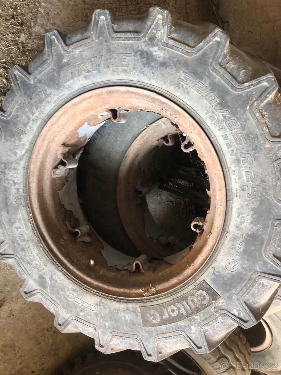 Pneumatiky 320/85R24