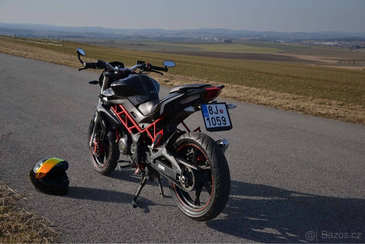Benelli BN 125
