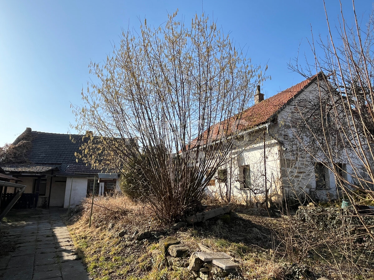 Bezno, prodej RD na pozemku 618 m2, okr. Mladá Boleslav.