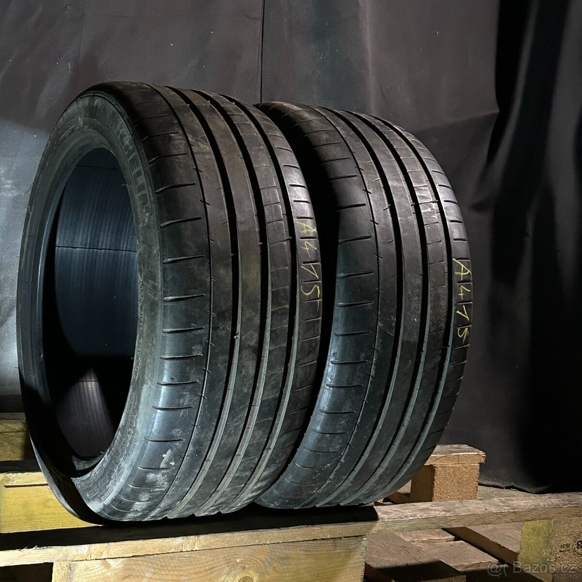 4ks LETNÍ PNEU RŮZNÉ ROZMĚRY r14-R20 -.|