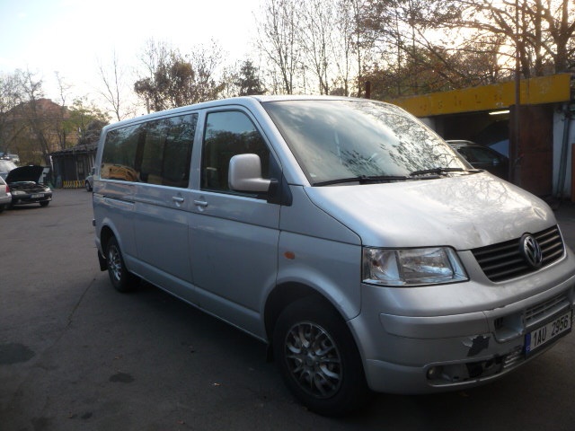 VW T5 2,5 Tdi LONG SYNCRO NÁHRADNÍ DÍLY 2007 AXD BNZ