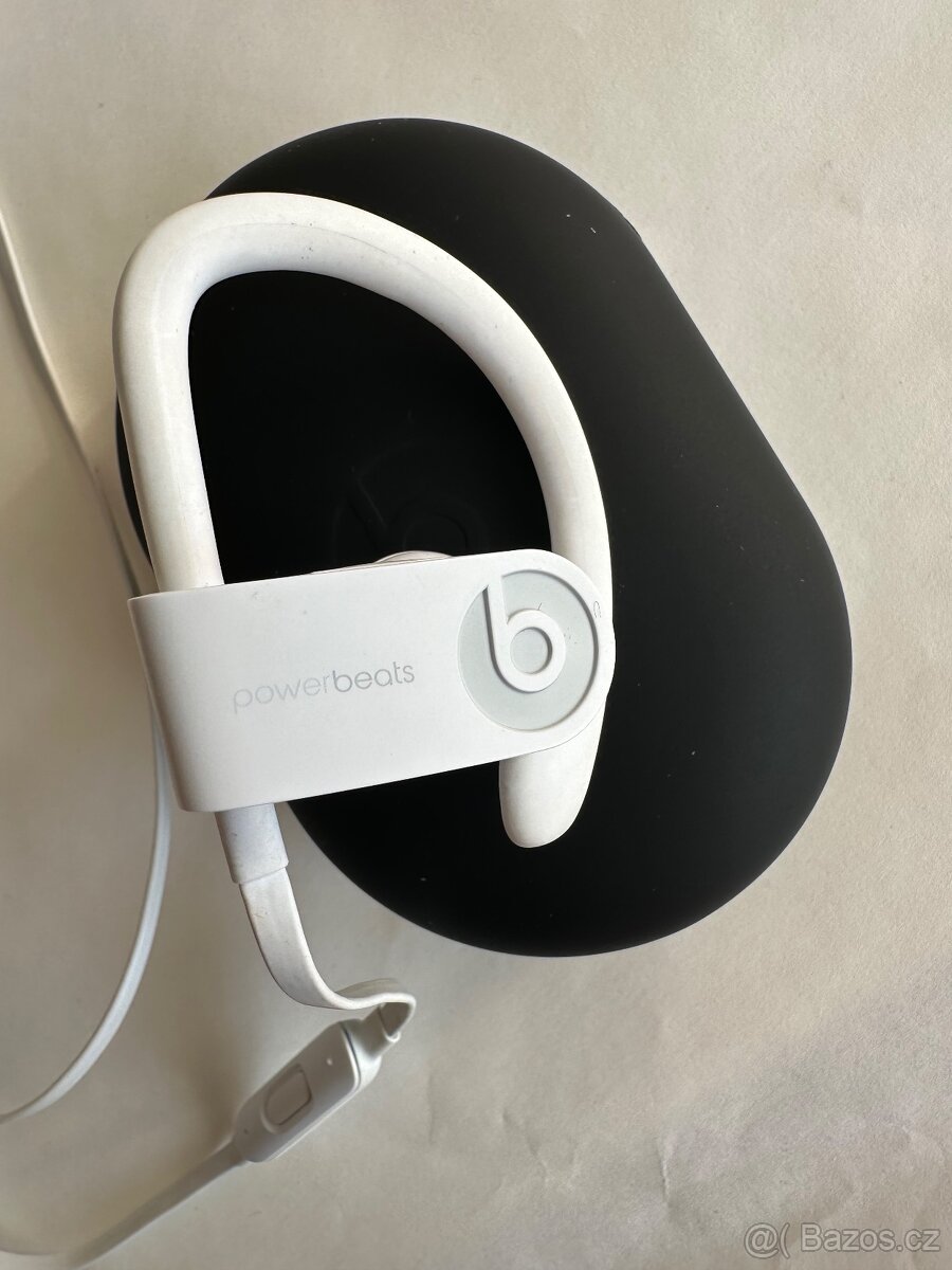 Beats Powerbeats3 wireless bílé
