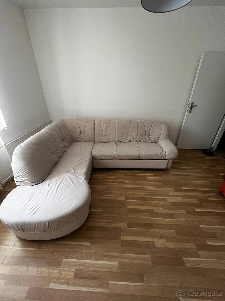 Rozkládací gauč
