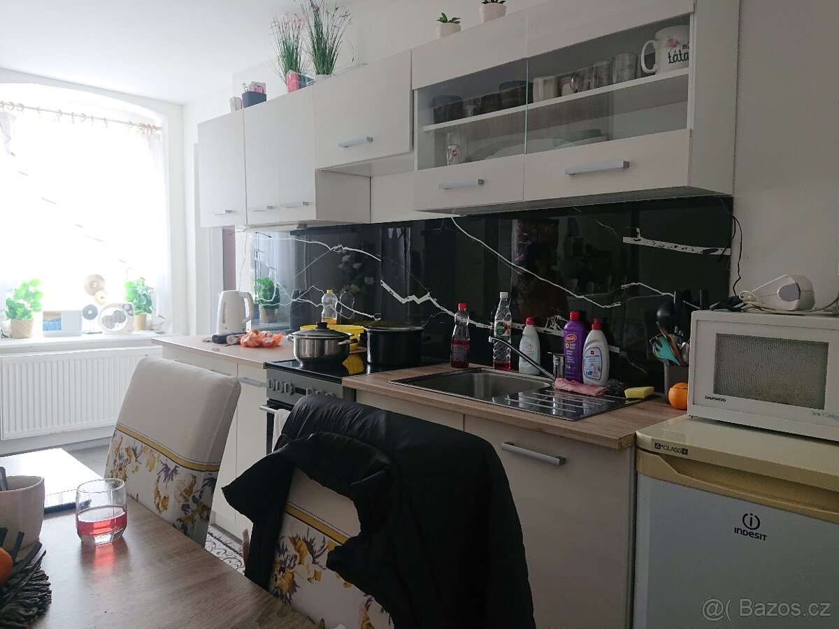 prostorný dvougenerační dům 5+1